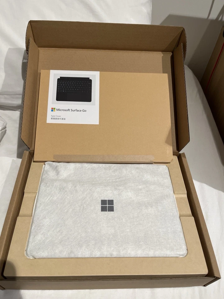 Microsoft Surface Go 4 10.5" N200 8GB 128GB Platinum W11P - Image 3 of 3