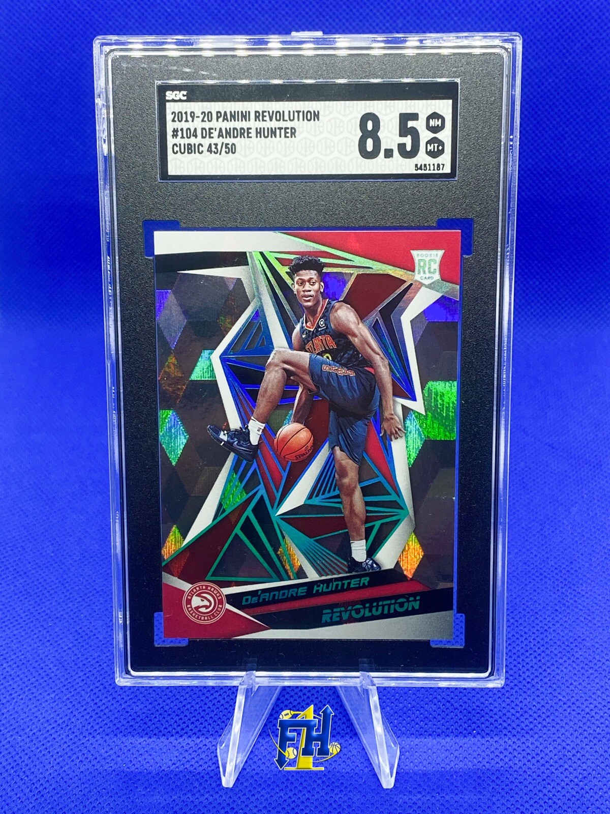 2019-20 Panini Revolution De’Andre Hunter Rookie RC SP /50 Cubic **One Owner**