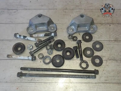 KIT FIXATION MOTEUR KAWASAKI 1200 ZZR de 2002 à 2006 - réf : 99 - Photo 1/4