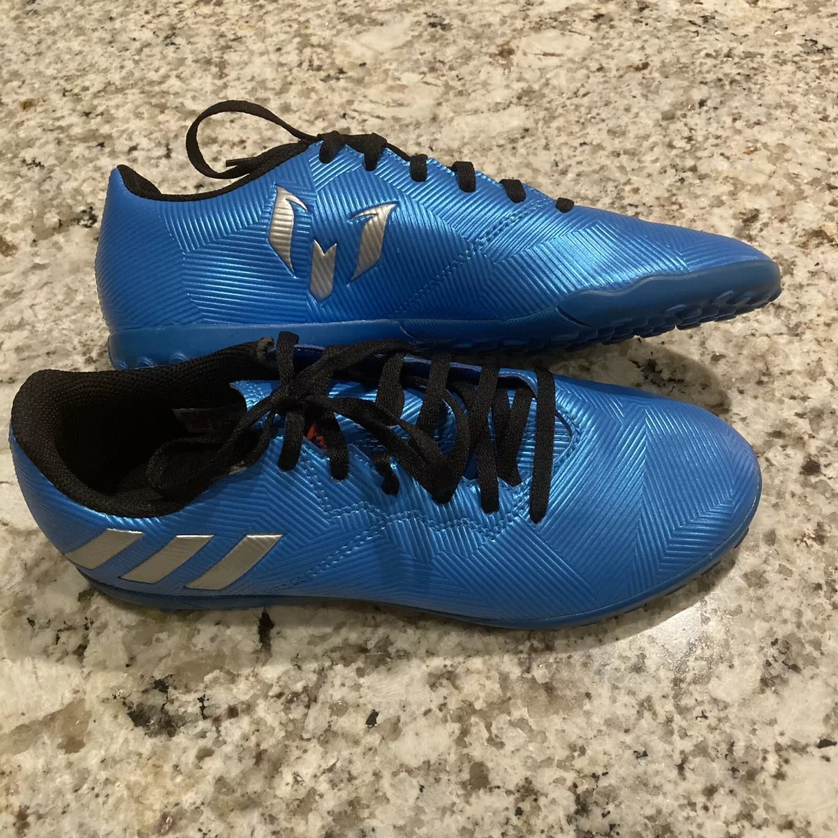 ama de casa pastel átomo Adidas Boys Messi 16.4 S79660 Blue Indoor Soccer Cleats Shoes Size 6 | eBay