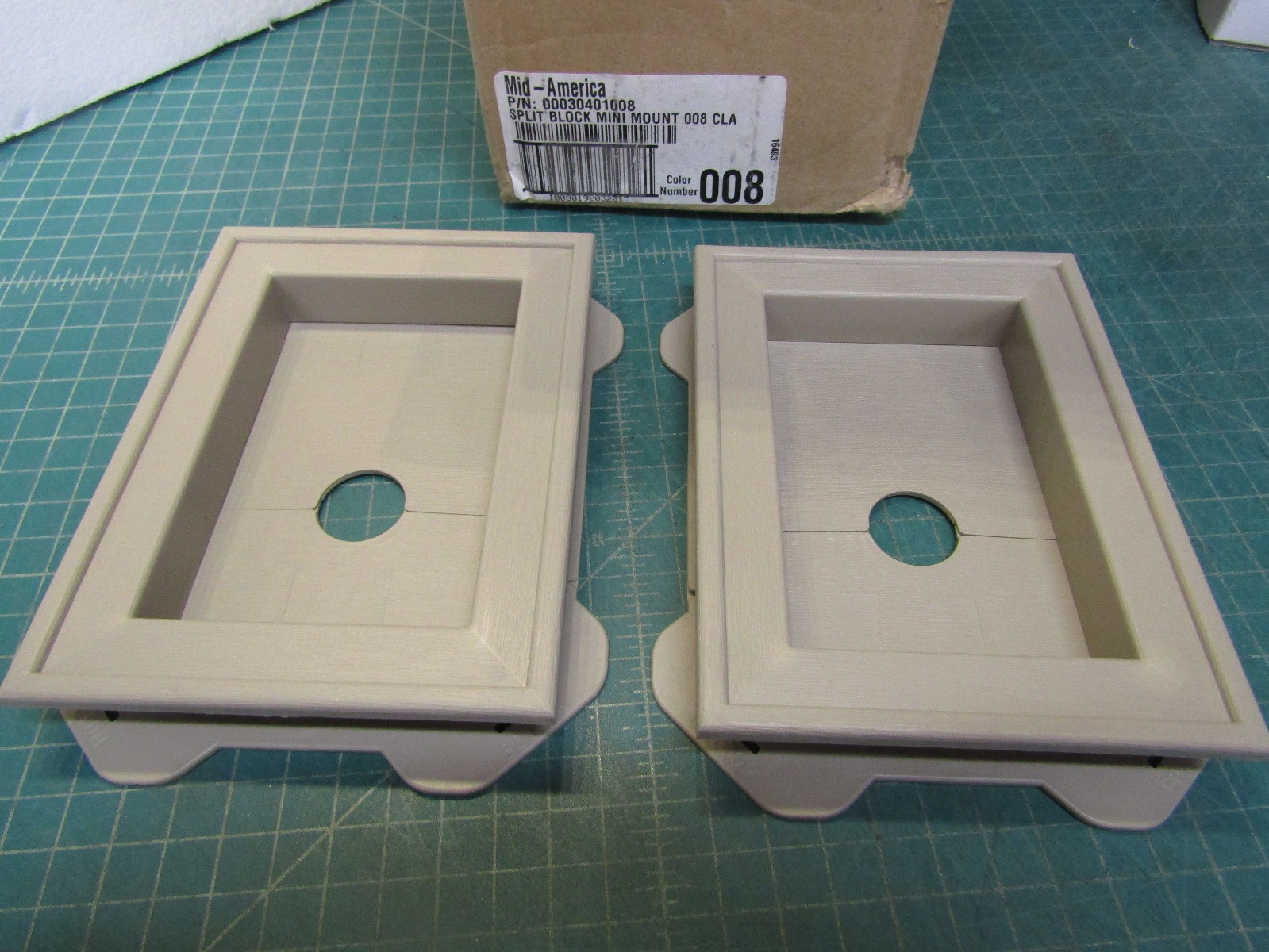 lot of 2 Vinyl Siding Split Block Recessed Mini Mount Color 059. NEW