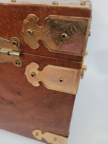 Vintage Asian Large Wood Jewelry Box Chest Brass Hardware key 12"X7"X8" - Picture 13 of 18