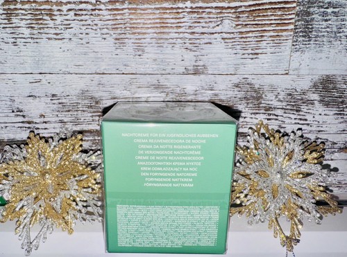 New + Sealed: The NEW La Mer The Rejuvenating Night Cream 3.4 fl oz 🧴✨ - Picture 4 of 8