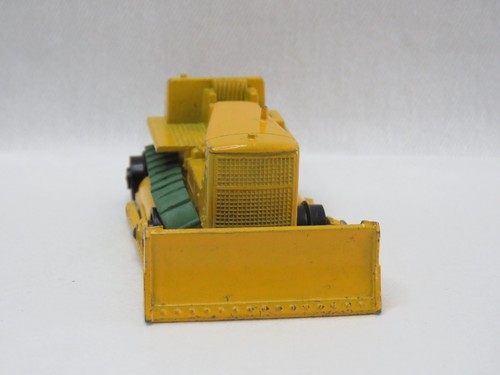 Vintage 1964 Lesney Matchbox #18 Caterpillar D8 Bulldozer w/Original Box England - Picture 3 of 10