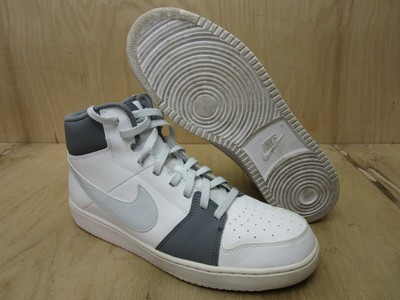 nike backboard 2 mid