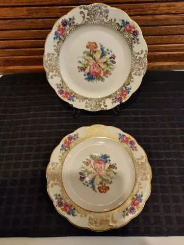 2 VINTAGE 1950s “THE ROSALIE” BREAD/BUTTER PLATES-ROYAL BAYREUTH BAVARIAN CHINA