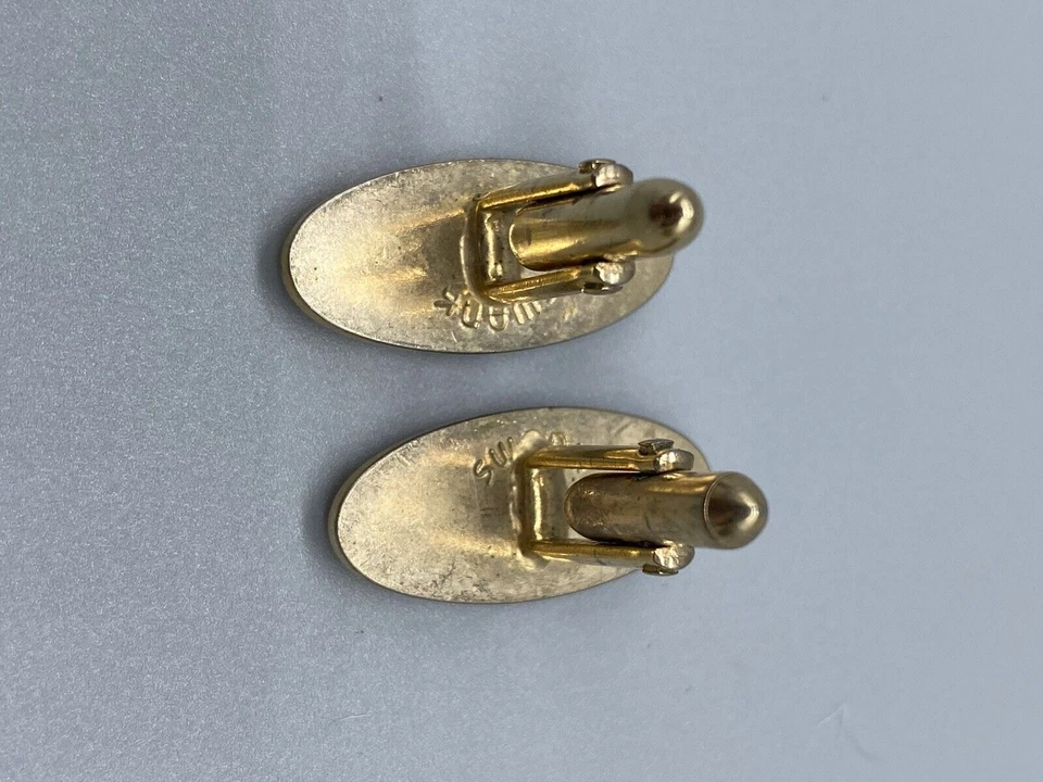 Gemelos texturizados Swank firmados vintage con acento de cristal en tono dorado Foto 4 de 4