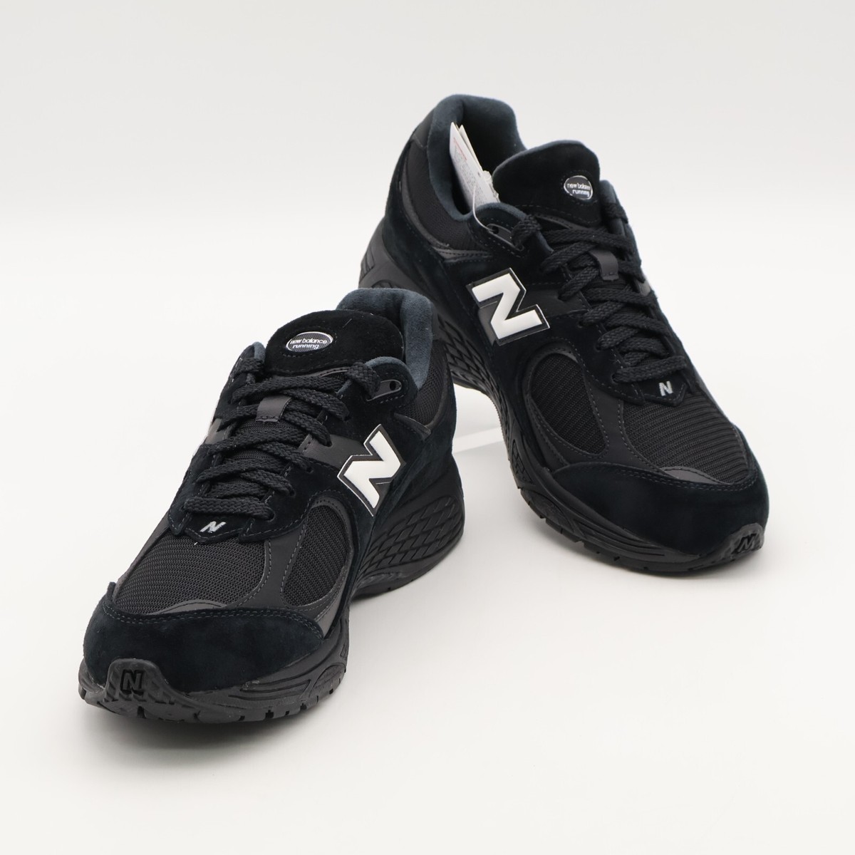 靴 New Balance 2002R GORE-TEX Black/White 2002RX Gore-Tex – Premier