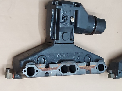 Volvo Penta Pair of Exhaust Manifolds 3857579 3863479 for sale 
