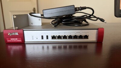 ZYXEL USG 110 UNIFIED SECURITY GATEWAY VPN FIREWALL W/ POWER SUPPLY & RACK EARS