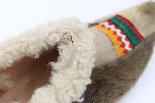 Vintage Fur and Wool Pointed Toe Slippers - Picture 4 of 7