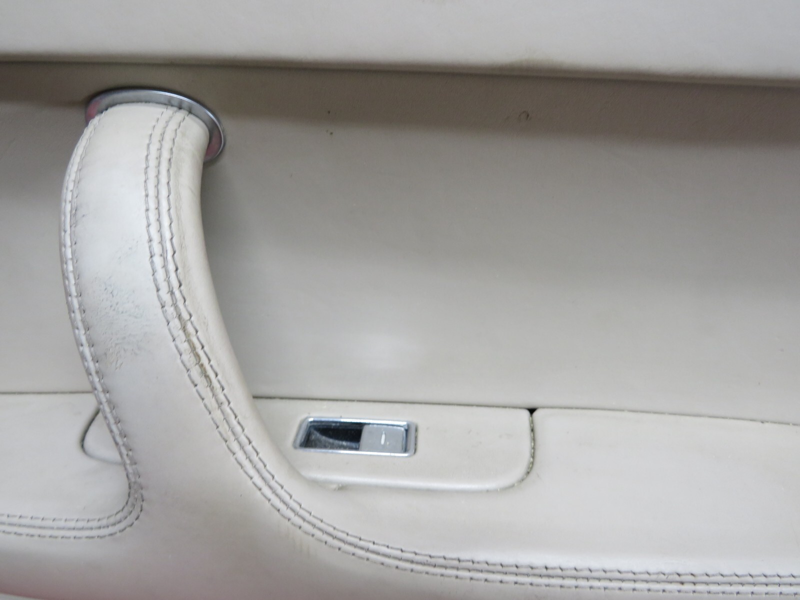 2006 BENTLEY FLYING SPUR RIGHT REAR DOOR PANEL