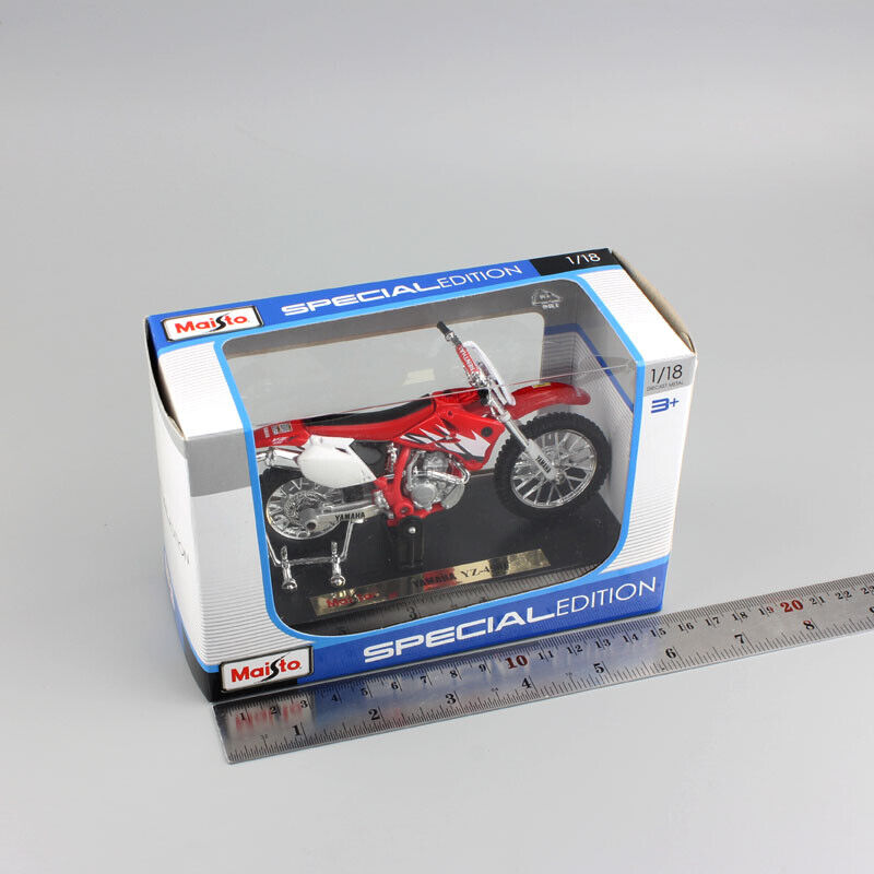 Miniatura de Moto da Yamaha YZ450F Escala 1:18 Maisto