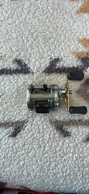 Shimano Cardiff 300 Right-Hand