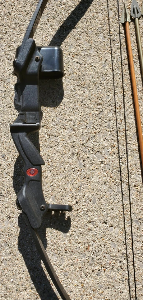 Arco e flecha de caça Sentinel Recurve - Imagem 2 de 4