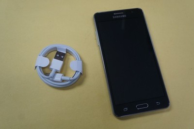 Samsung Galaxy On5 8GB (TRACFONE) Black FREE BUNDLE & SHIPPING