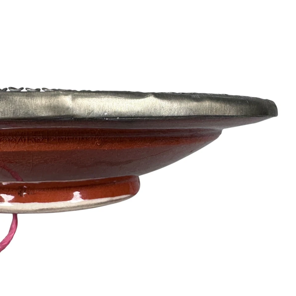 Cuenco poco profundo vintage marroquí pintado a mano detalles de níquel decoración de pared hecha a mano Foto 3 de 4