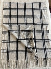 H&M Chequered Scarf white cream black 75x180cm Fringes Checked Pattern Shawl