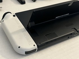 Nintendo Switch OLED Model HEG-001 Handheld Console - 64GB - White - No Box.