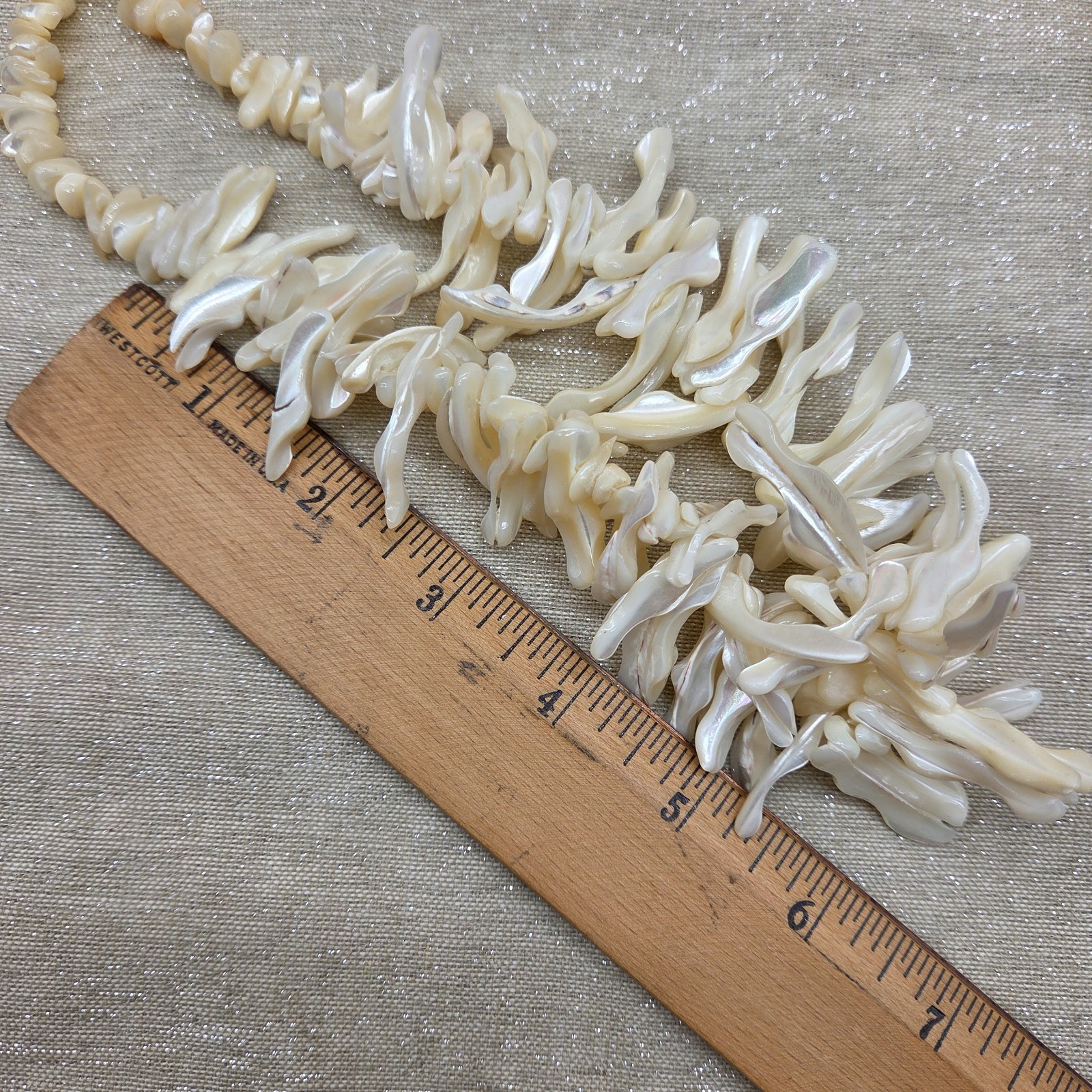 Vintage Shell Chunky Statement Beaded Necklace & … - image 17