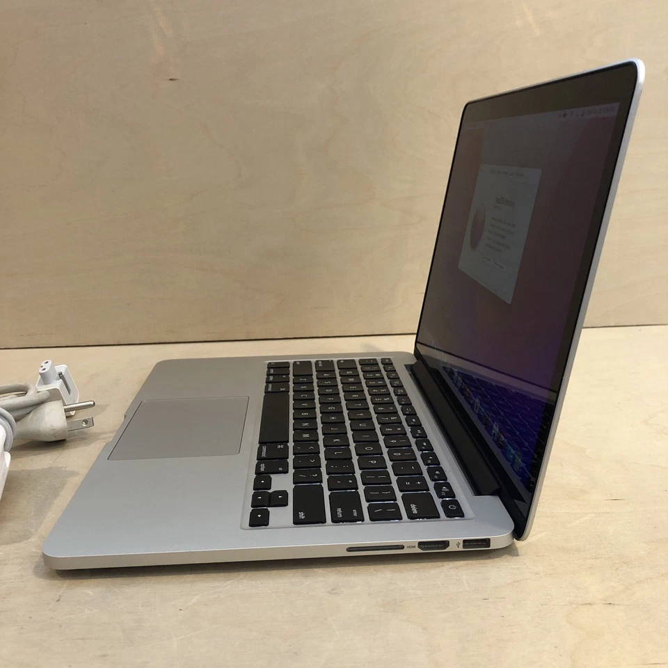 Apple MacBook Pro 13'' 2015 A1502 Intel Core i5 8GB RAM 128GB SSD OS Monterey - Image 4 of 4