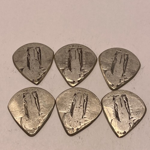 Lot Of 6 Coin Guitar Picks Standing Liberty Quarters 90% Silver, 24.8 Grams - Picture 3 of 3