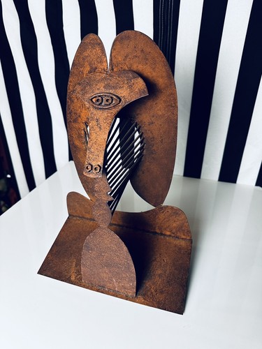 Pablo Picasso Skulptur "Die Dame"