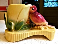 VINTAGE 1950's HAND PAINTED AMERICAN BISQUE COLORFUL BIRD & FLOWER PLANTER