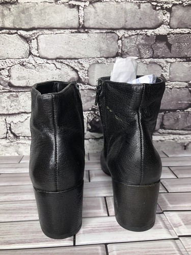 Banana Republic Black Leather Side Zip Heel Booties Boots Women Sz 6M US/36.5EU - Picture 5 of 18