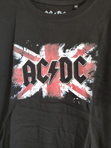 AC DC Rock Or Bust World Tour Print T Shirt 2015 Womens Size 2XL New - 第 2/7 張圖片