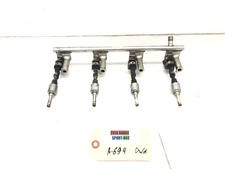 2014-2017 RANGE ROVER SPORT L494 5.0L LEFT DRIVER SIDE FUEL RAIL FUEL INJECTORS