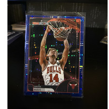 Topps NBA Hoops Matas Buzelis Chicago Bulls Blue Parallel /149