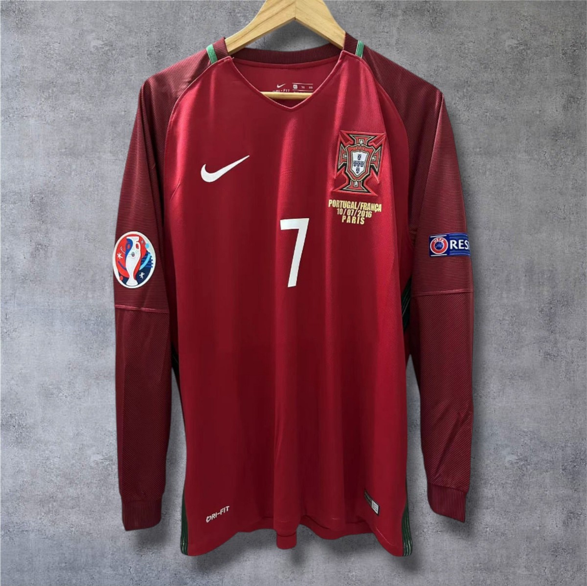 2016 ポルトガル代表 RONALDO 7 長袖 シャツ ポルトガル代表 RONALDO 7 UEFA EURO 2016 長袖 シャツ - メルカリ