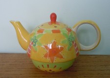 WHITTARD OF CHELSEA TEAPOT, TEA FOR ONE, YELLOW, TREE/PLANT DESIGN, 3/4 PINT VGC
