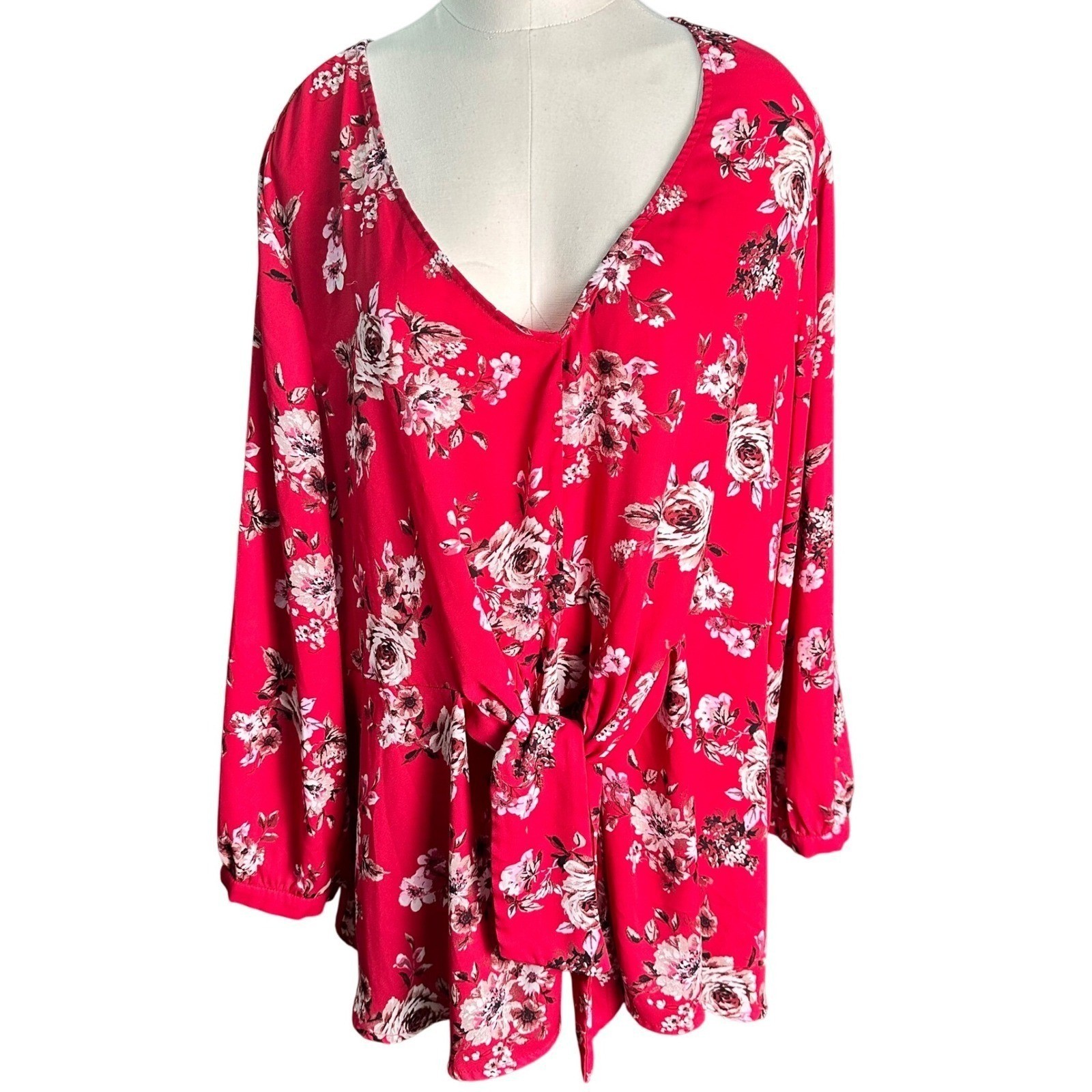 Torrid Floral Tie Front Blouse Womens 3 Red V-Neck Long Sleeve Peplum Top