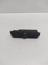 Mercedes-Benz Viano W639 Power Window Switch Front Right A6395451413 32975150