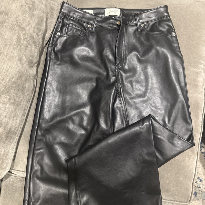 Women's Everyday High-Rise Wide Leg Faux Leather Pants - Universal Thread