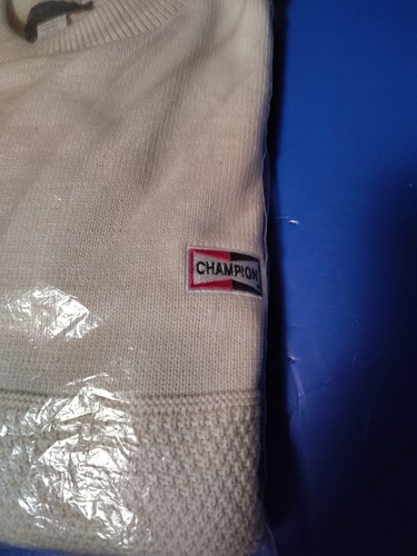 Champion Spark Plugs Men's Sweater Medium NEW - Picture 2 of 4