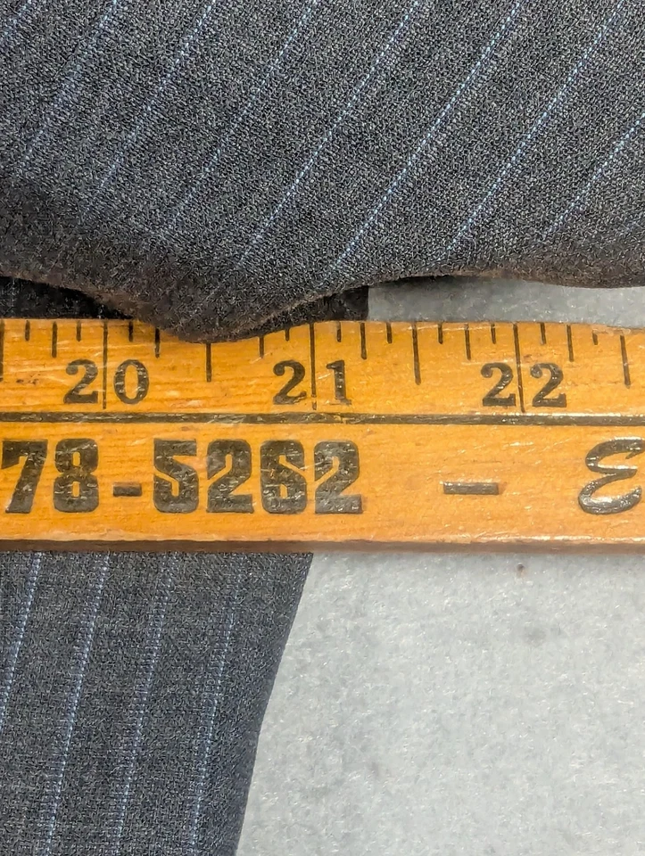 Brooks Brothers Suit Mens 39L W33 Gray Pinstripe Fitzgerald BrooksCool 2 Piece - Image 4 of 4