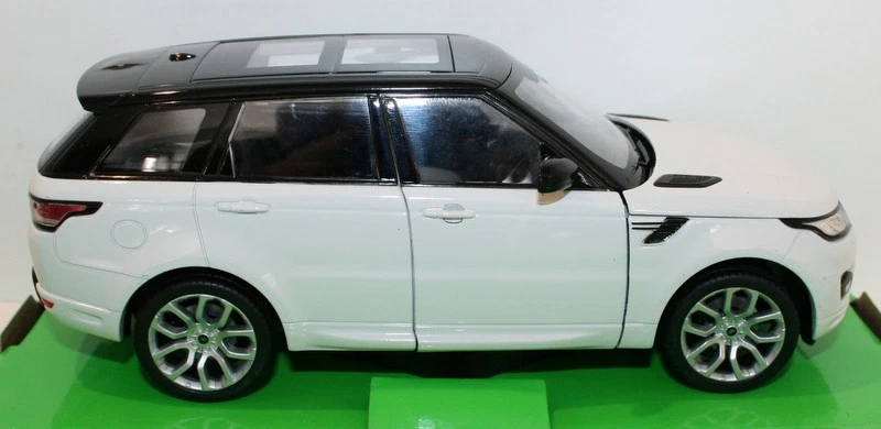Welly NEX 1/24 Scale 24059W - Range Rover Sport - White - Image 2 of 3
