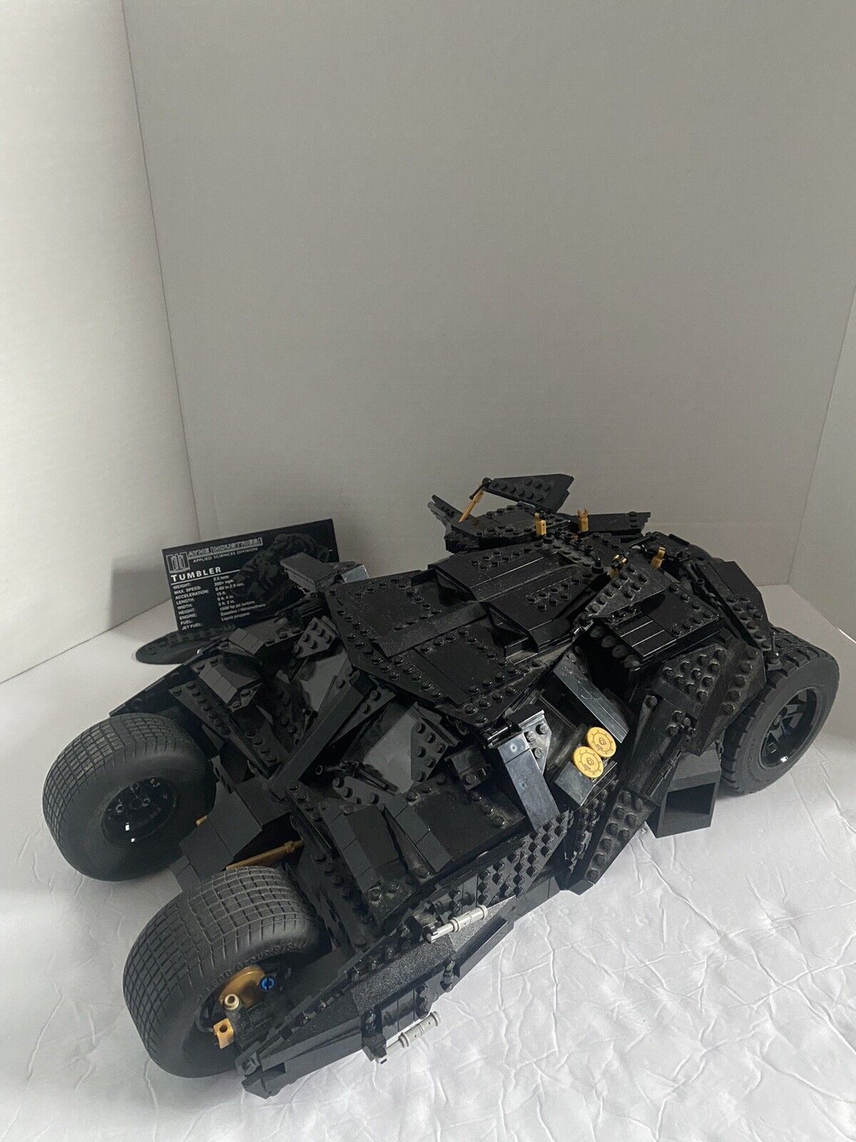 LEGO® DC Batman The Dark Knight Batmobile Tumbler Completed, no manual