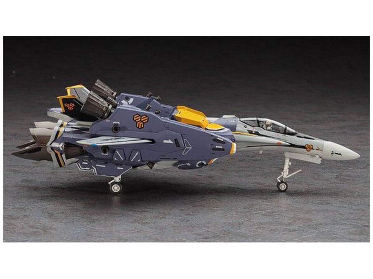 プラモデル完成機　1/72　VF-25F/S　SUPER MESSIAH 1/72 Hasegawa VF-25F/S SUPER MESSIAH FIGHTER - SUPER
