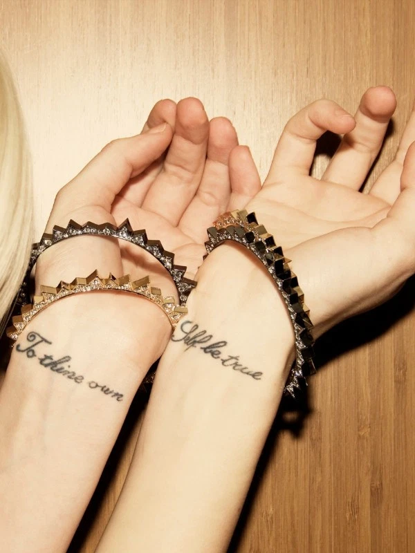 NUEVO CC Skye Auténtico STARBURST Oro Circonita cúbica Cristal Brazalete Elegante Edgy Rocker Foto 4 de 4