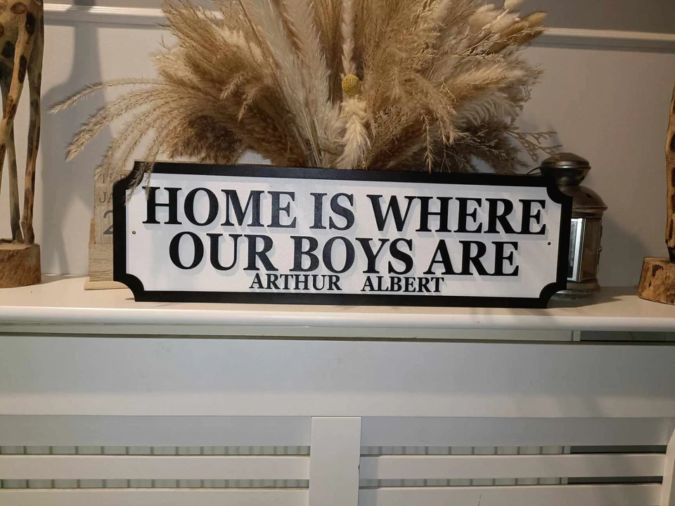 El hogar independiente es donde están mis hijos | Letrero de calle personalizado look 3D Foto 2 de 4