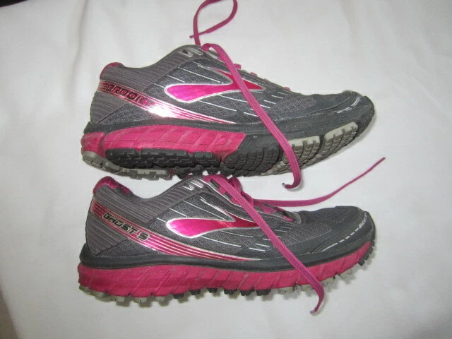 Preowned Women s Size 7 Brooks Gray Ghost Carpe Runem Sneakers