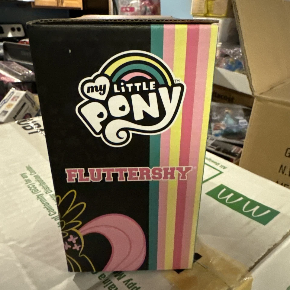 Figura Vinilo Funko My Little Pony Fluttershy Chase Variante Brillo Transparente. ¡Raro! Foto 4 de 4