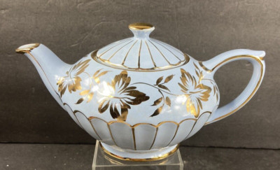 Sadler Blue Tea Pot Gold Leaves and Trim Made in England