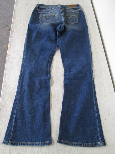 Women's Levi's Denim Jeans, Bold Curve, Size 7, GUC - Picture 2 of 3