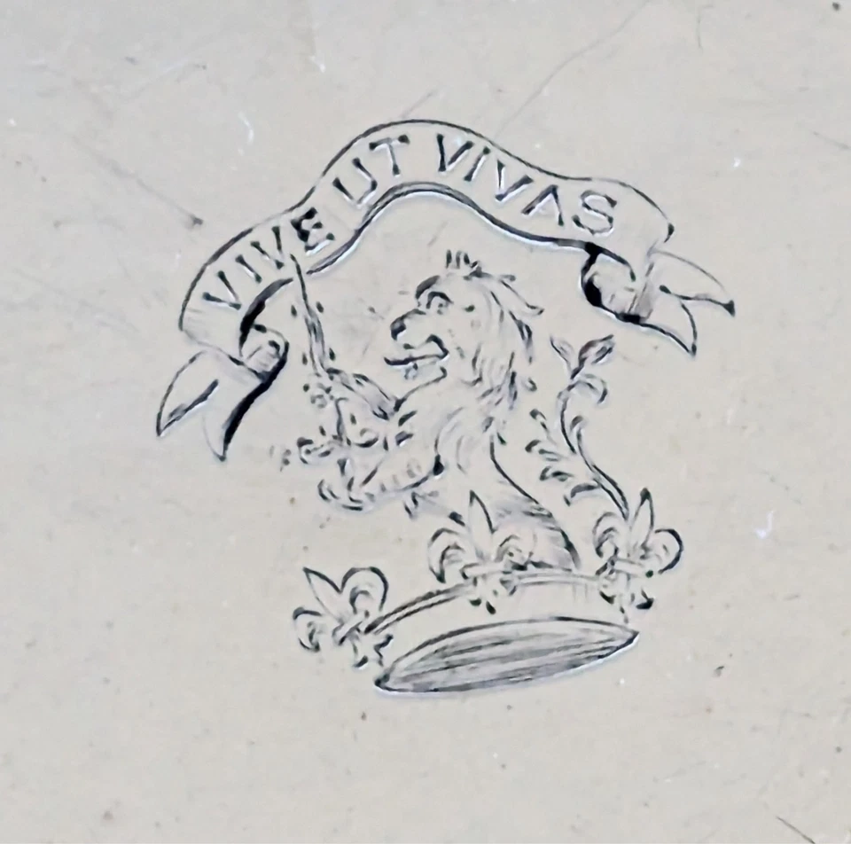 Antiguo camarero de plata de ley, bandeja para tarjetas Foto 4 de 4