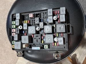 2008 HHR SS Fusebox